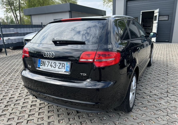 Audi A3 cena 29700 przebieg: 237000, rok produkcji 2011 z Ostrołęka małe 172
